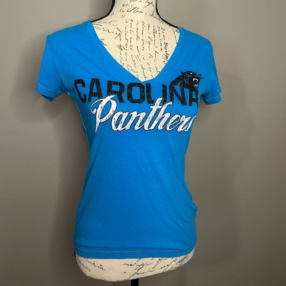 Carolina Panthers Women’s V-Neck T-Shirt Size Small NFL Team Apparel Blue